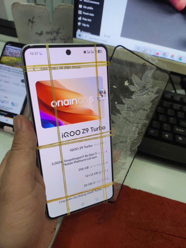 Ép kính điện thoại iQOO 13 giá rẻ – Lấy liền tại Duy Mobile 3 Ép kính điện thoại iQOO 13 giá rẻ