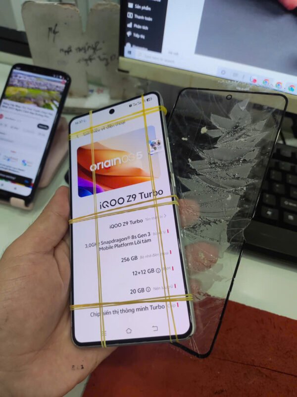 Ép kính điện thoại iQOO 13 giá rẻ – Lấy liền tại Duy Mobile 2 Ép kính điện thoại iQOO 13 giá rẻ
